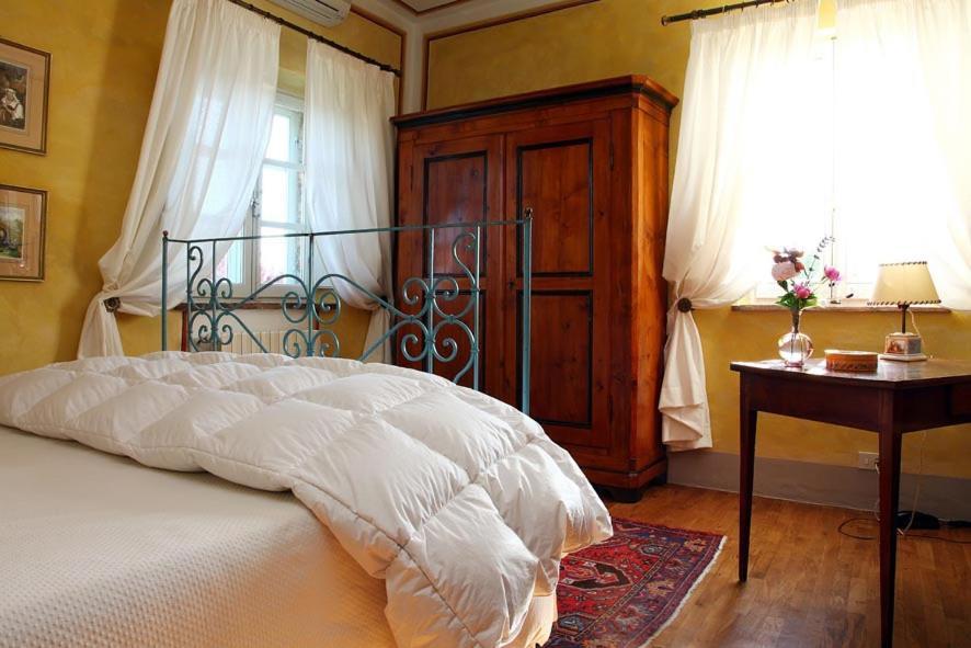 Villa La Lodola Foiano Della Chiana Bagian luar foto