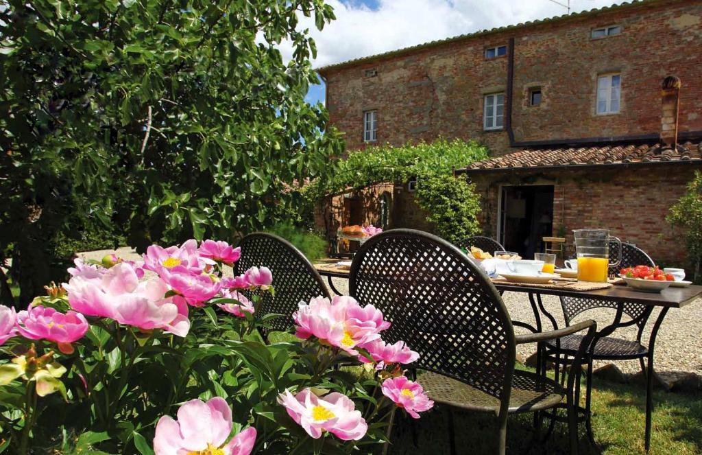 Villa La Lodola Foiano Della Chiana Bagian luar foto